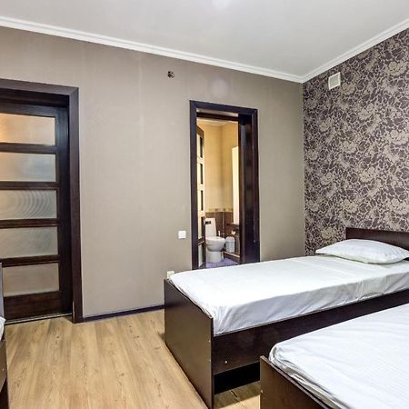Opera Bed&Breakfast Bishkek Exterior foto